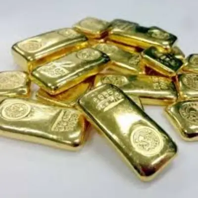 الذهب يرتفع إلى 4931 دولاراً للأوقية بعد انخفاضه 2%.. وترقب لمحضر الفيدرالي