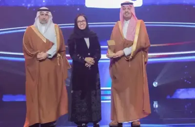 الحملة الوطنية للتبرع بالدم تفوز بجائزة مكة للتميّز في الفرع الإنساني