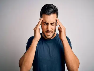 خبير القلب النمر يحذر: صداع أول يوم رمضان ليس عابرًا ويحدد أسبابه وطرق الوقاية