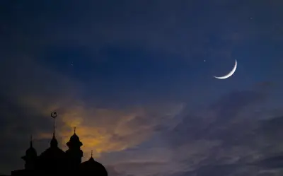 هلال رمضان يزين سماء المملكة اليوم ويُهيئ أفضل فرص الرصد الفلكي