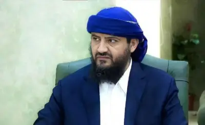 المحرمي يحث أبناء عدن على التكاتف ونبذ الشائعات لتعزيز الأمن والاستقرار