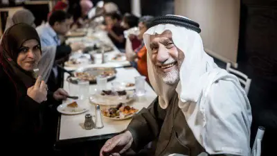 نصائح خبراء التغذية لتجنب الجوع والعطش في رمضان: خطوات عملية لصيام صحي