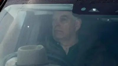 اعتقال مفاجئ للأمير أندرو شقيق ملك بريطانيا بتهم مرتبطة بمنصبه العام