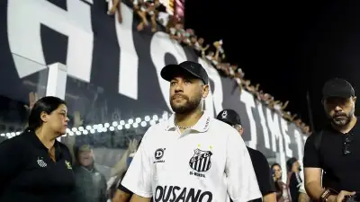 نيمار يُفكر في الاعتزال: هل تقترب نهاية مسيرة النجم البرازيلي؟