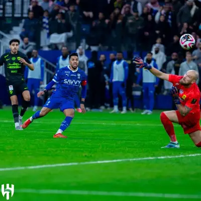 الهلال على موعد مع اختبار صدارة مصيري أمام الاتحاد في دوري روشن