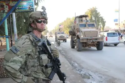 بداية النهاية.. الجيش الأمريكي يبدأ انسحاباً تاريخياً من أكبر قواعده في سوريا