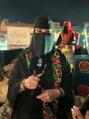 الأزياء التراثية في حائل تروي تاريخ التواصل الحضاري والتجاري في يوم التأسيس