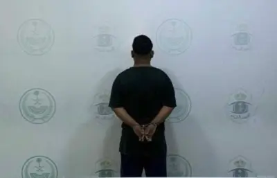 دوريات الأمن بالشرقية تطيح بمقام يروج لمادة الشبو المخدرة في حملة مكثفة