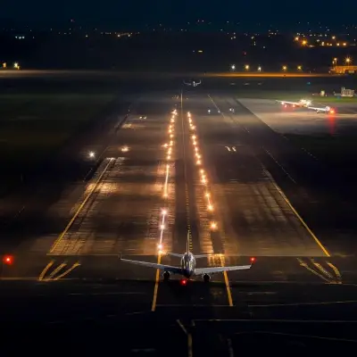 عتمة تُربك الملاحة الجوية: إغلاق مؤقت لمطار بغداد الدولي وعودة طائرة تركية إلى إسطنبول