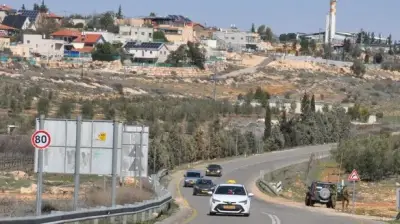 الولايات المتحدة تبدأ تقديم خدمات قنصلية مباشرة للمستوطنين في الضفة الغربية