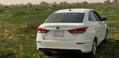 الأمن البيئي يضبط مواطناً لقيادته مركبته داخل محمية الإمام عبدالعزيز الملكية