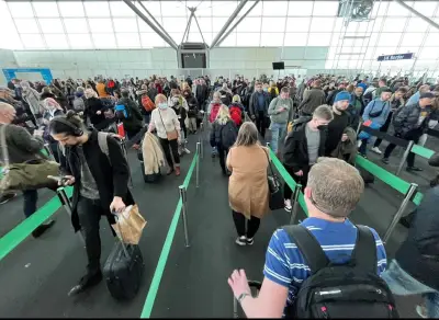 في أوقات الحروب وإغلاق الأجواء.. كيف يتحقق المسافر من مواعيد رحلاته؟