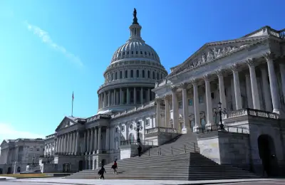 سياسيون أمريكيون يهاجمون ترامب بعد غارات إيران ويحذرون من حرب لا داعي لها