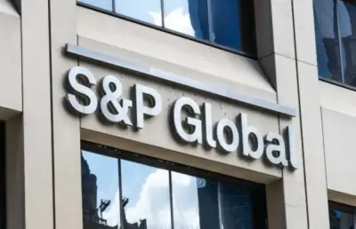 وكالة "S&P" تتوقع استمرار نمو الإقراض في البنوك السعودية بنسبة 10% خلال 2026
