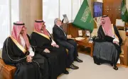أمير منطقة الدرعية يستقبل المسؤولين وقادة الجامعات بعد صدور الأمر الملكي بتعيينه
