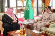 أمير تبوك يستقبل قائد المنطقة الشمالية الغربية ويبارك تكليفه بالمنصب الجديد