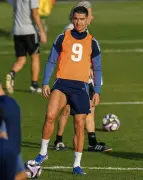 رونالدو يعود إلى إسبانيا عبر استثمار استراتيجي في نادي ألميريا