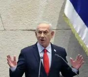 نتنياهو يعلن تدمير مقر خامنئي ويشير إلى مقتله في هجمات إسرائيلية على إيران