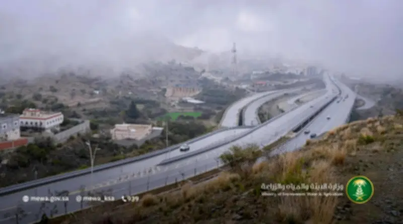 أمطار متفرقة تغمر 5 مناطق في المملكة وتصل كمياتها إلى 13 ملم في سد العقيق