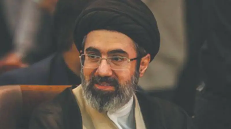 الكرملين يرفض التعليق على تقارير إجلاء مجتبى خامنئي إلى روسيا وسط غموض حول صحته