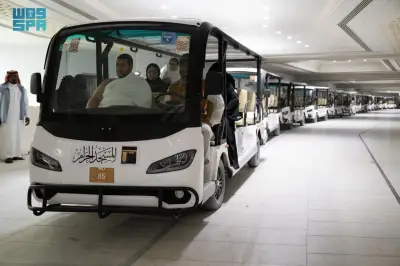 نظام نقل ذكي يضم 400 عربة كهربائية و6000 يدوية لخدمة قاصدي الحرمين الشريفين