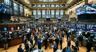 ارتفاع حاد لمؤشر التقلبات في وول ستريت بنسبة 80% منذ بداية 2026