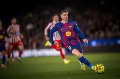 برشلونة يعلن غياب ليفاندوفسكي عن مواجهة أتلتيكو مدريد في كأس الملك بسبب إصابة خطيرة