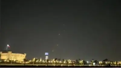 تصعيد عسكري: حزب الله يطلق صواريخ من جنوب الليطاني وإسرائيل تهدد برد قاسٍ