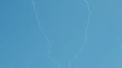 دبي تؤكد أن أصوات الانفجارات ناتجة عن عمليات اعتراض الدفاع الجوي