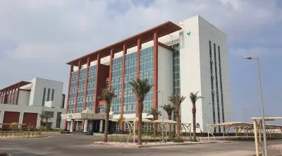 أهالي يطالبون بتعليق الدراسة حضورياً في مدارس الشرقية مع استمرار الأمطار حتى الأربعاء