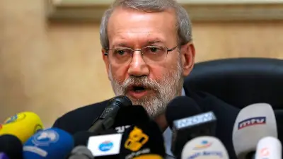 لاريجاني يهدد بمعاقبة ترامب على اغتيال خامنئي ويكشف عن أسر جنود أمريكيين