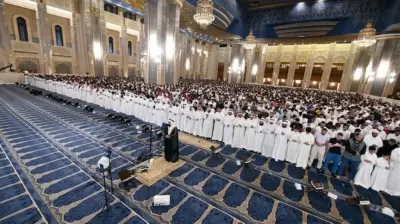 الكويت تستأنف صلاة التراويح والقيا بعد أسبوع من التعليق بسبب الهجمات الإيرانية