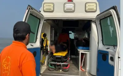 إنقاذ سباحين من الغرق في عسير وتحذيرات من السباحة في المناطق المحظورة