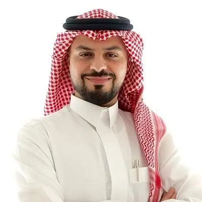 استشاري جراحة المسالك البولية يقدم نصائح غذائية حيوية لمرضى حصوات الكلى