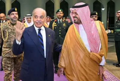 رئيس وزراء باكستان يغادر جدة بعد زيارة رسمية بحضور نائب أمير مكة