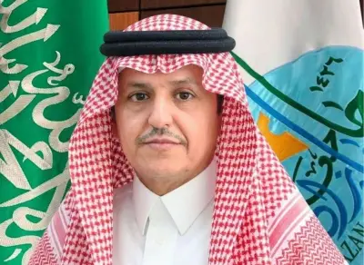 أكاديمي يحذر من استغلال تبرعات الخير في مكافآت مشاهير السوشيال ميديا