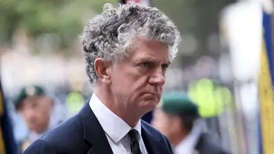 صحيفة الغارديان تكشف: مستشار الأمن البريطاني شهد عرضاً إيرانياً لمنع الحرب النووية