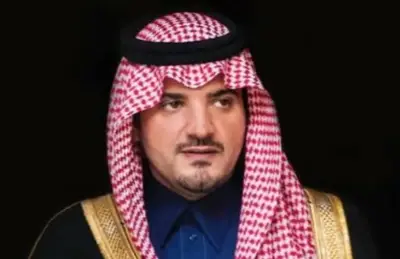 وزير الداخلية السعودي ونظيره العراقي يتفقان على تعزيز الأمن الإقليمي عبر اتصال هاتفي