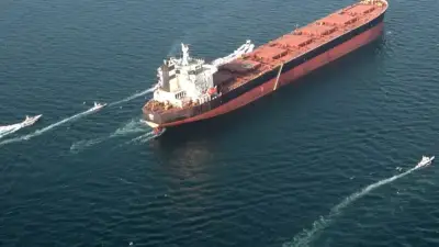 تصاعد التوترات حول مضيق هرمز يفتح الباب أمام احتمال تدويله وفرض وصاية دولية