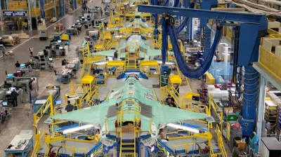 تقرير: إغلاق مضيق هرمز يهدد الصناعة العسكرية الأمريكية بأزمة إمدادات غير مسبوقة