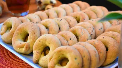 نصائح طبية لمرضى القلب لتناول حلويات العيد بأمان وسلامة