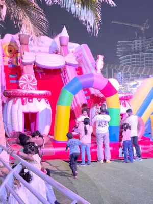 فرحة العيد تملأ الساحات: أطفال المملكة يستمتعون بالفعاليات التراثية والألعاب الشعبية