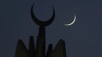 هل أفسدت التقنية جوهر العيد؟ تحليل عميق لتأثير التكنولوجيا على المناسبات الاجتماعية