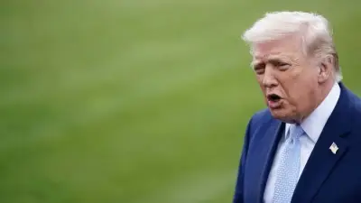 ترامب يتوعد بإبادة تامة لإيران وتدمير بنيتها النفطية بعد إنذار مضي