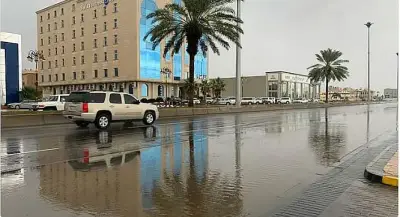 توقعات المركز الوطني للأرصاد: أمطار رعدية غزيرة ورياح نشطة تؤثر على مناطق واسعة بالسعودية