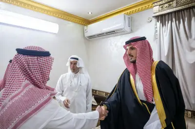 محافظ الطائف يقدم التعازي لأسرة بن فهيد في وفاة الشيخ سلطان بن ماجد