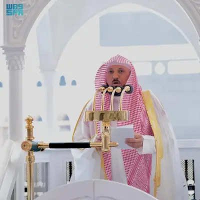 خطيب المسجد الحرام يوضح أسباب النجاة من النار ويبرز جهود المملكة في خدمة الحرمين الشريفين