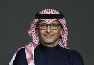 عبدالمجيد عبدالله يحتفي بولادة حفيده الأول: 