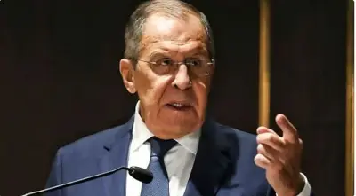 وزير الخارجية الروسي يحذر: أهداف أمريكا في إيران وفنزويلا للسيطرة على النفط والغاز