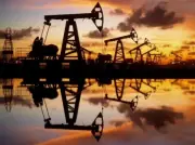 ارتفاع قياسي لخام برنت: قفزة 15% تدفع السعر فوق 108 دولارات للبرميل